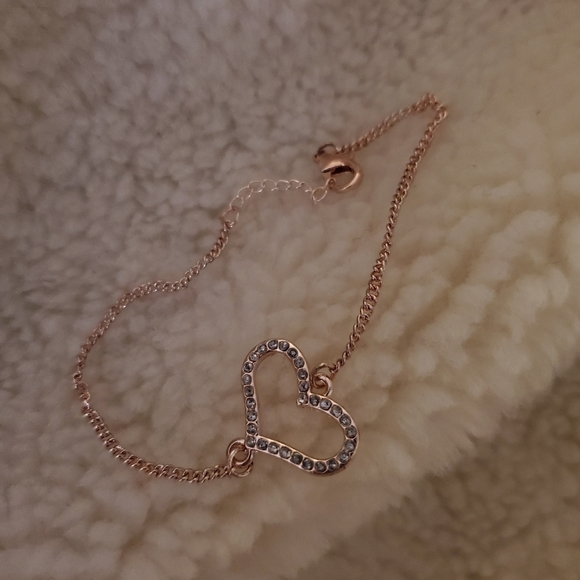 5 peice rose gold tone bracelet set - Picture 6 of 8